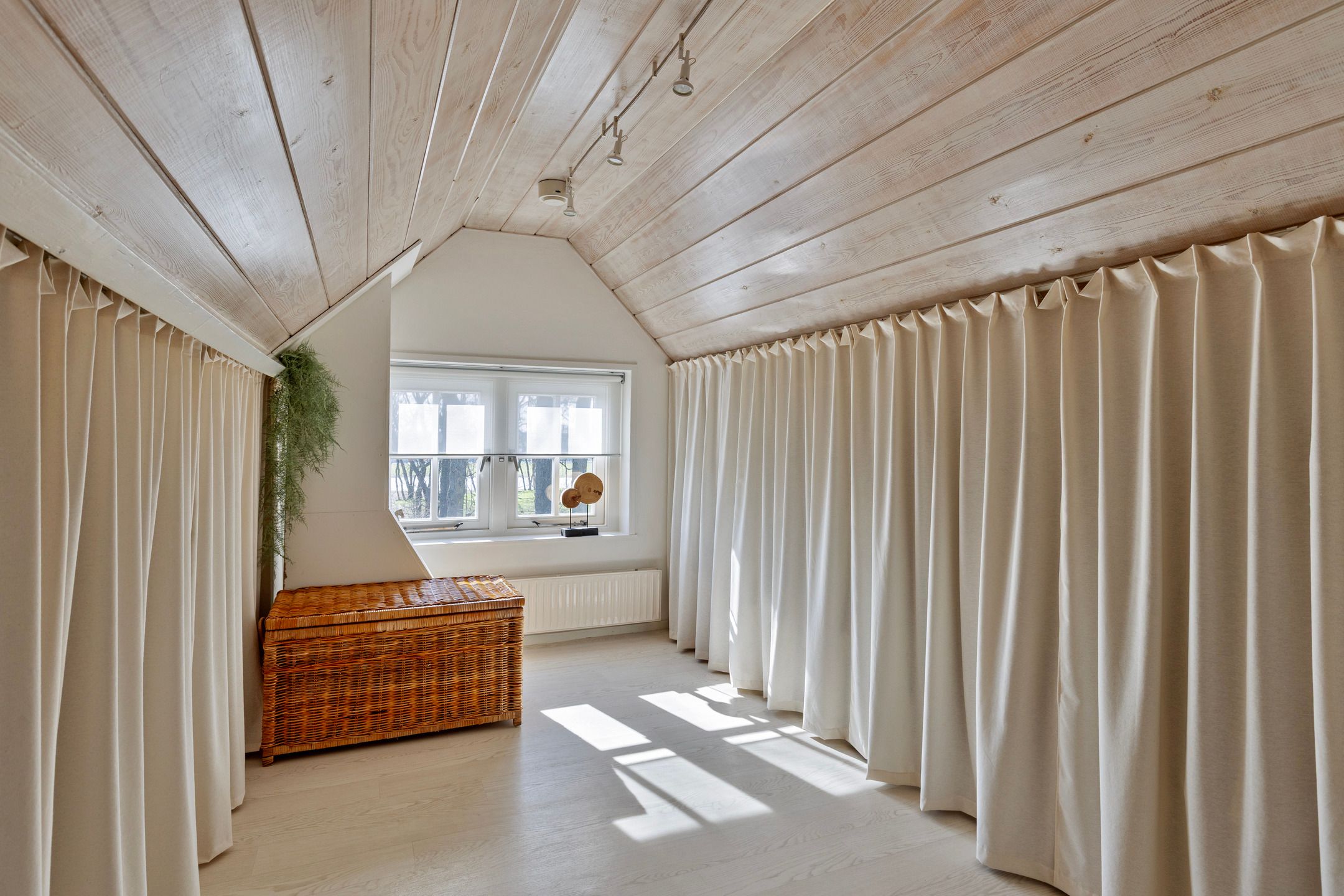 Foto 30 van Rijksstraatweg 137