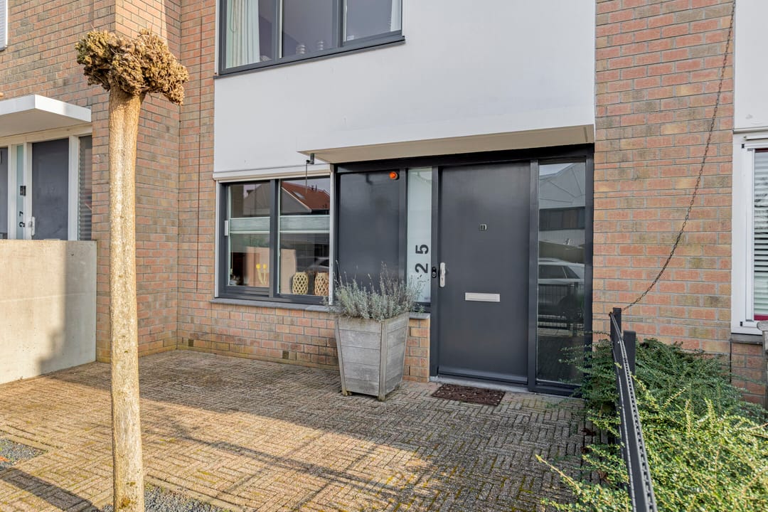 Foto 43 van Mahatma Gandhiweg 25