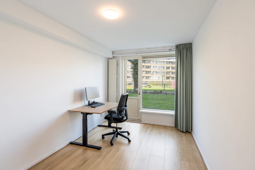 Foto 11 van Dickensstraat 25