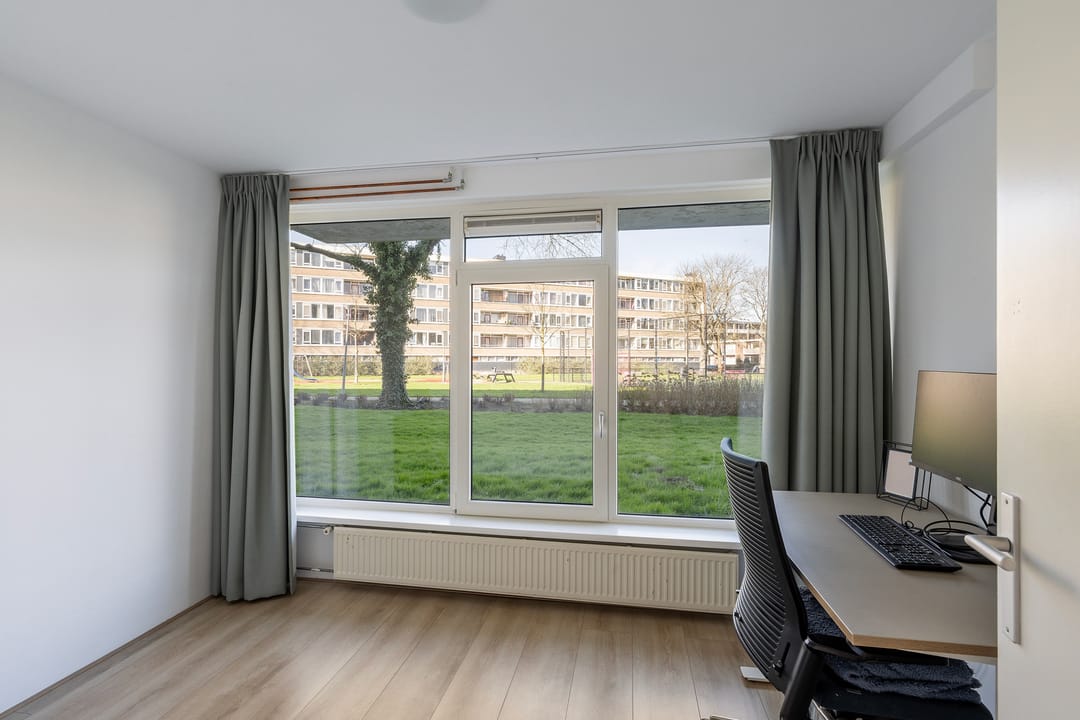 Foto 16 van Dickensstraat 25