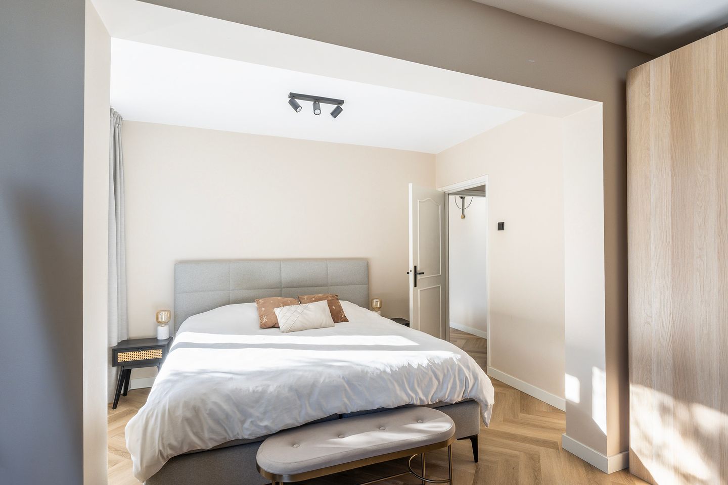 Foto 29 van Dickensstraat 25