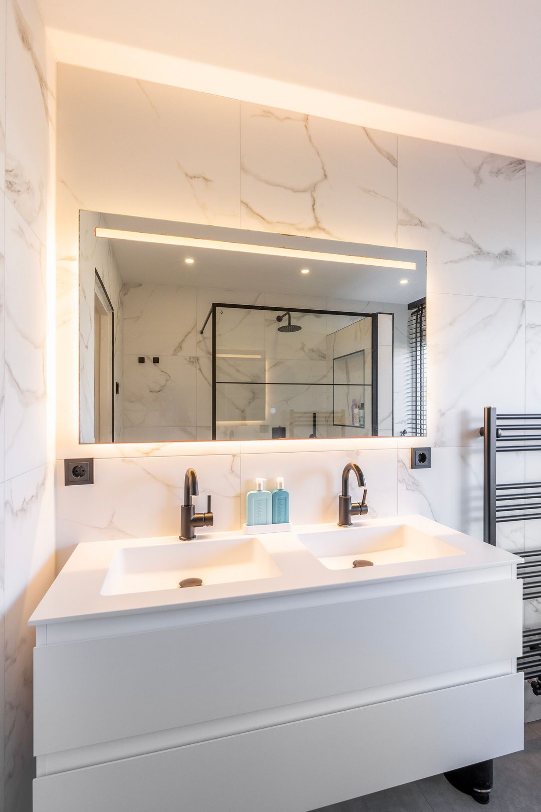 Foto 32 van Dickensstraat 25