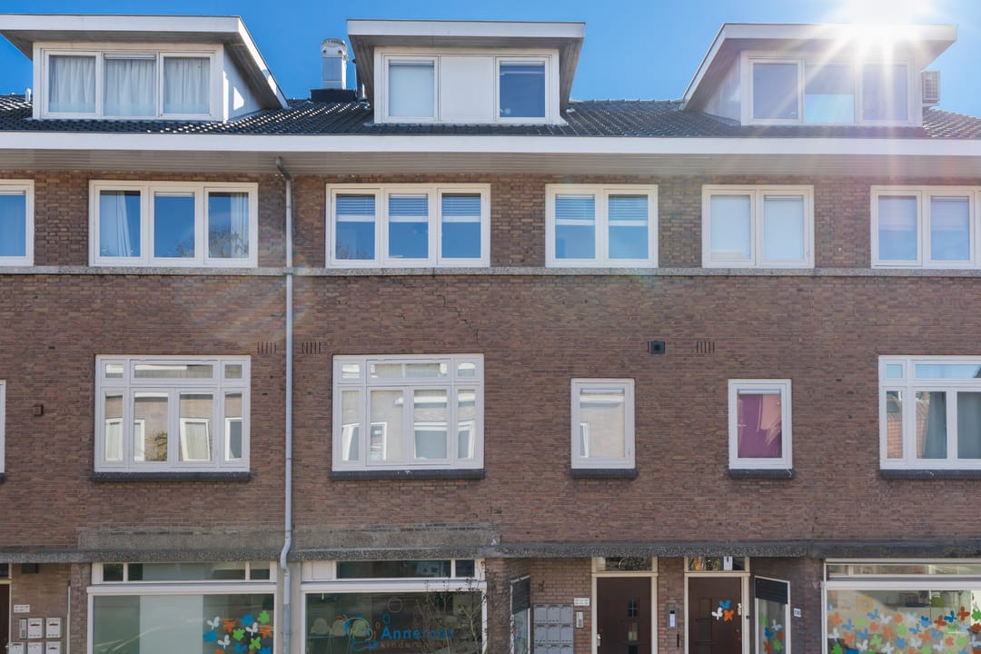 Photo 22 of Jan van Scorelstraat 140-B