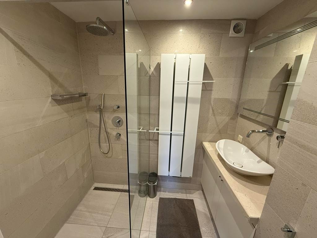 Foto 11 van Van Nijenrodeweg 453