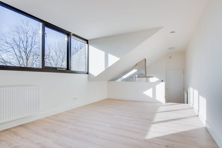 Foto 3 van Hooft Graaflandstraat 2-A13