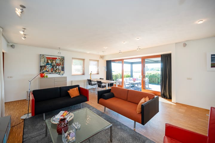 Foto 4 van Woubrugseweg 74