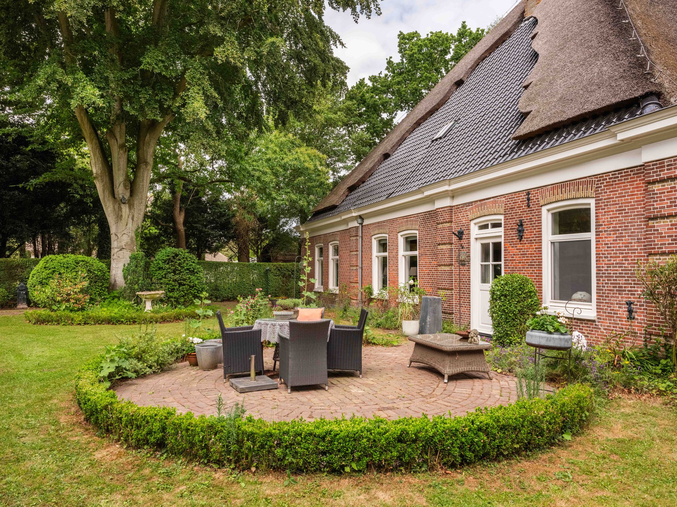 Historic Provincial Monument Farmhouse with Detached Recreational Home in Bergen — 27