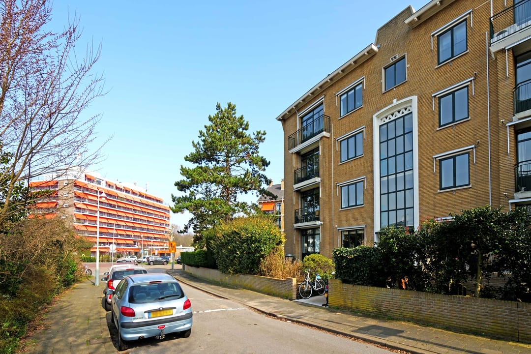 Portiekflat aan Godetiaweg 159, Den Haag