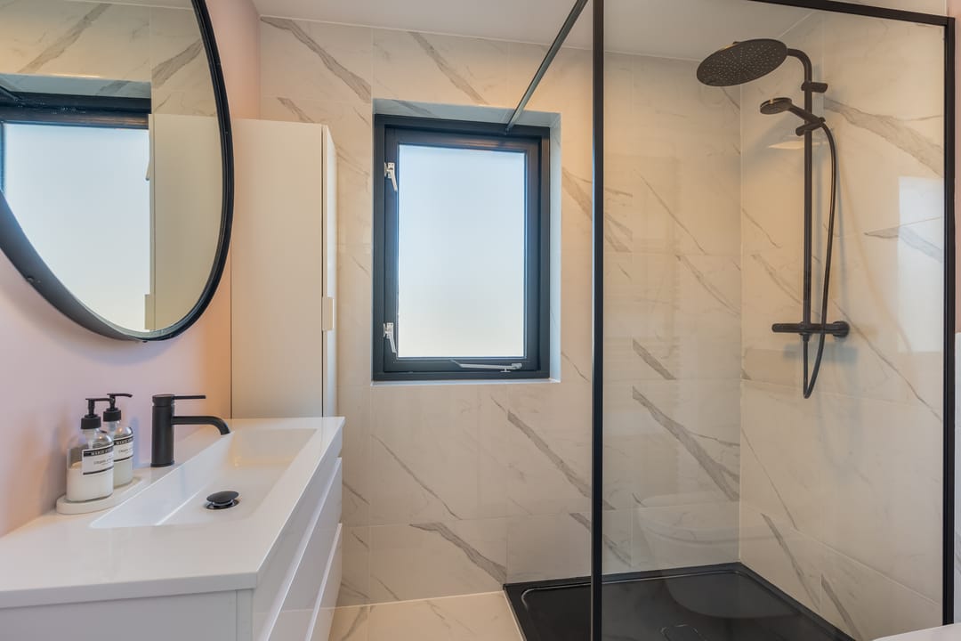 Foto 17 van van Wittemstraat 4