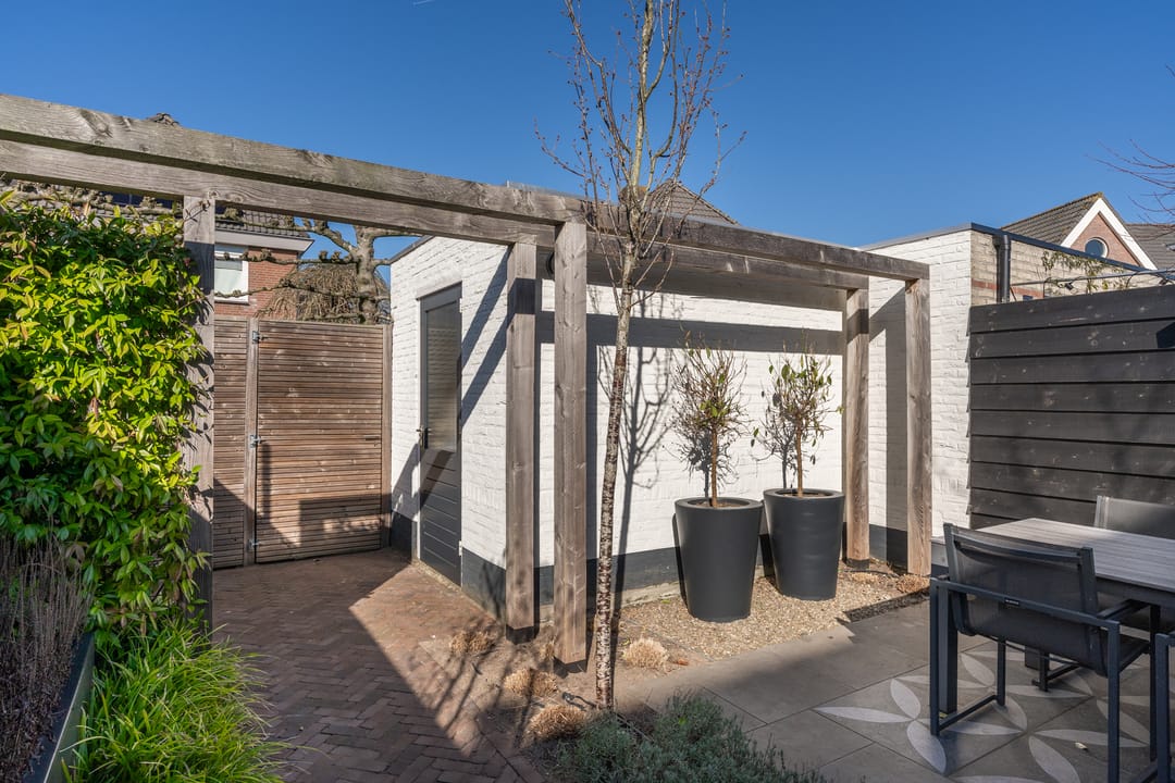 Foto 22 van van Wittemstraat 4