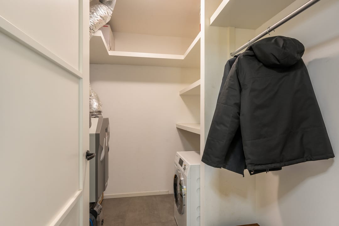 Foto 38 van De Monchyplein 105