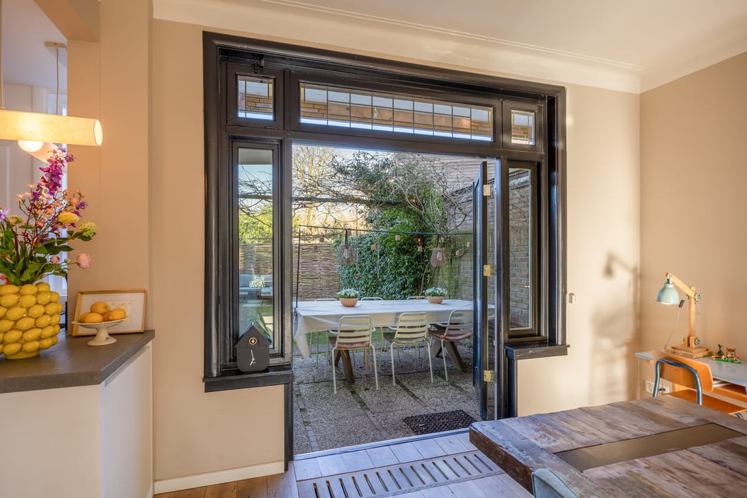 Characteristic Pre-War Terraced House with Four Bedrooms in Nijmegen Galgenveld — 26