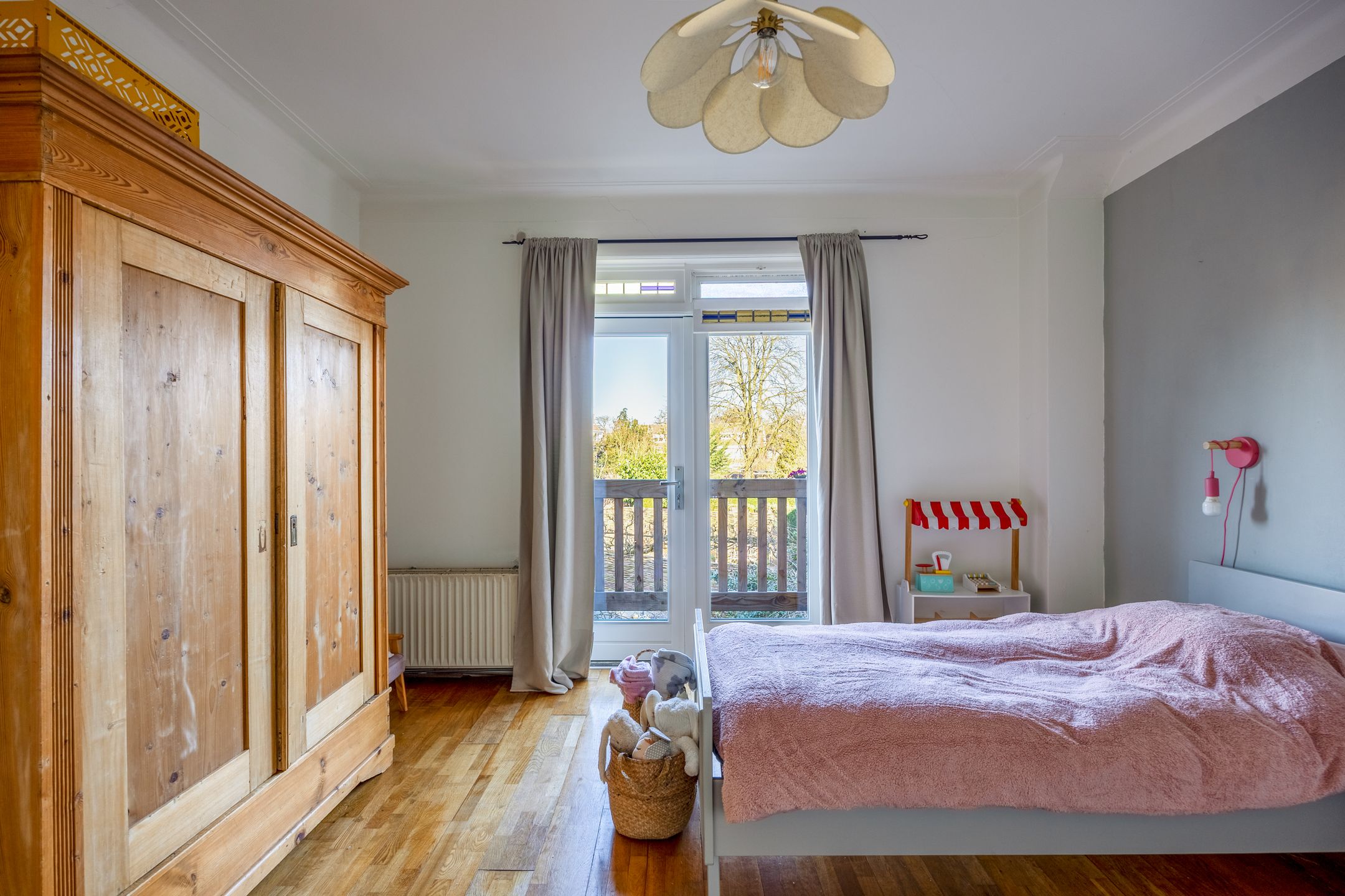 Characteristic Pre-War Terraced House with Four Bedrooms in Nijmegen Galgenveld — 36