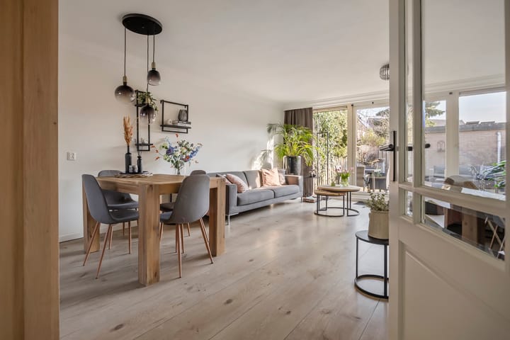 Hendrika van Tussenbroekstraat 8