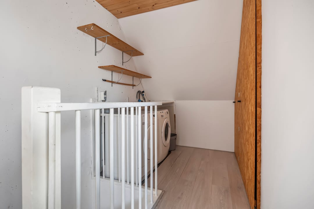 Photo 23 of Hendrika van Tussenbroekstraat 8