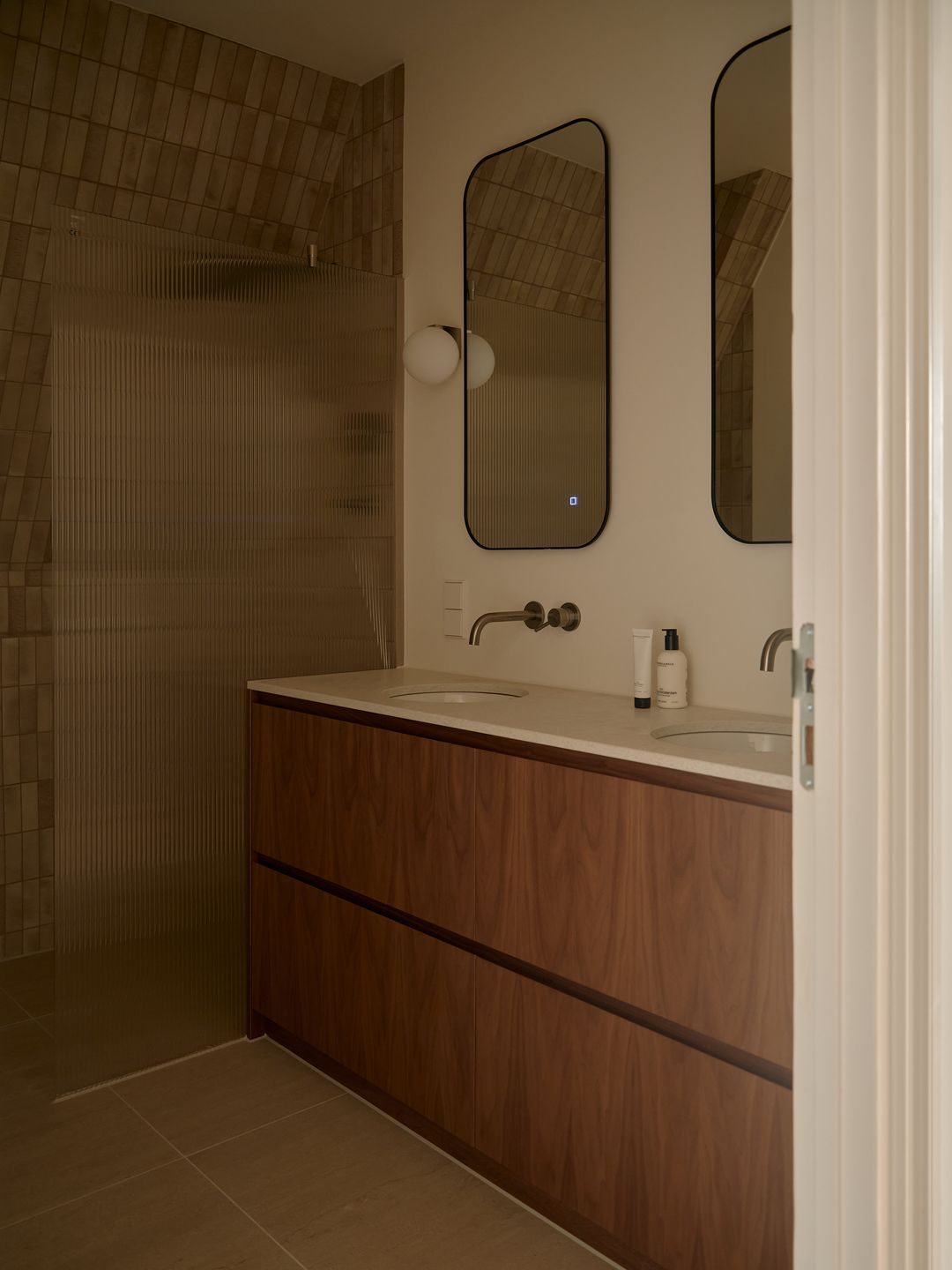 Foto 7 van Westeinde 4-C