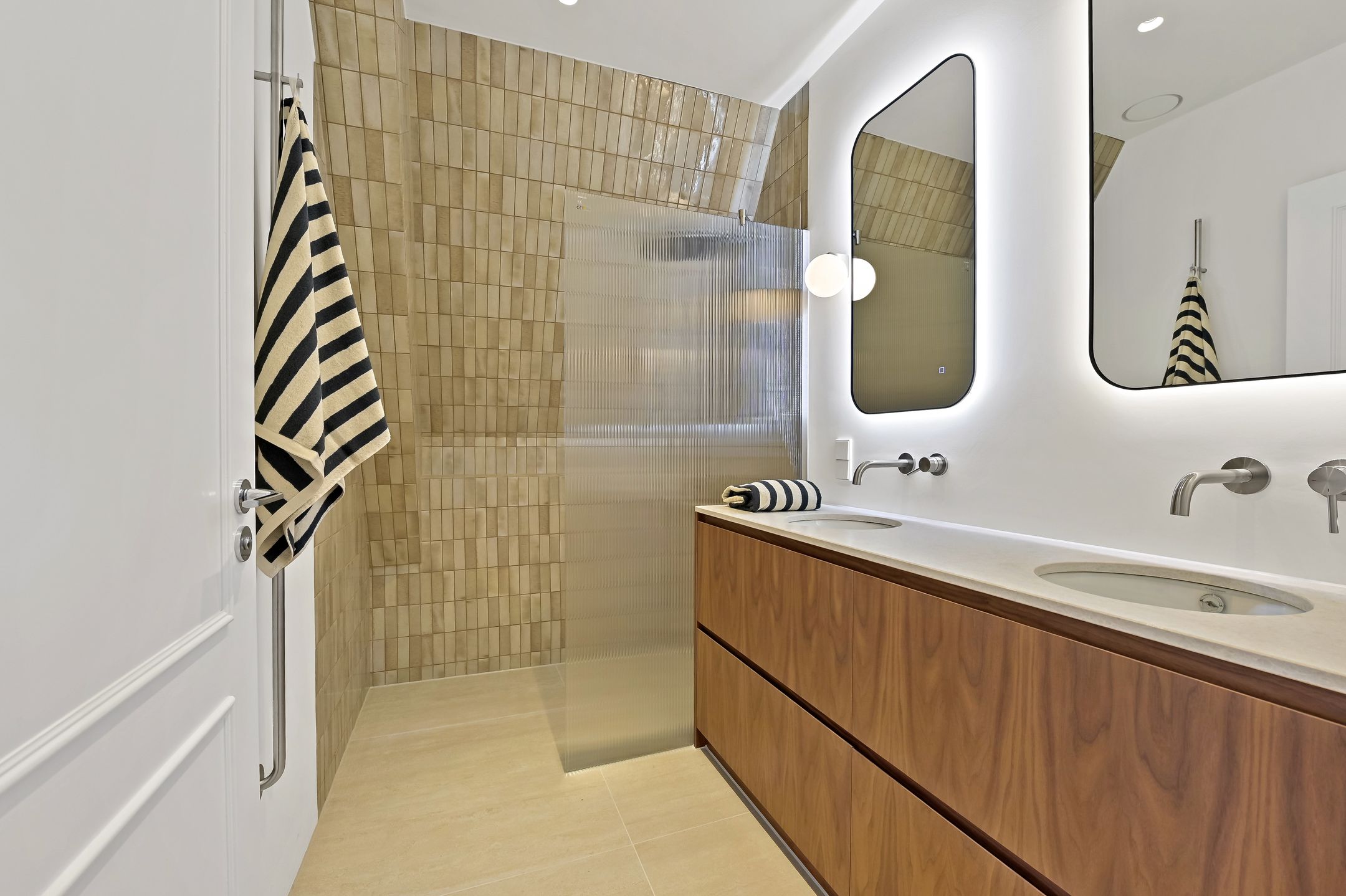 Foto 33 van Westeinde 4-C