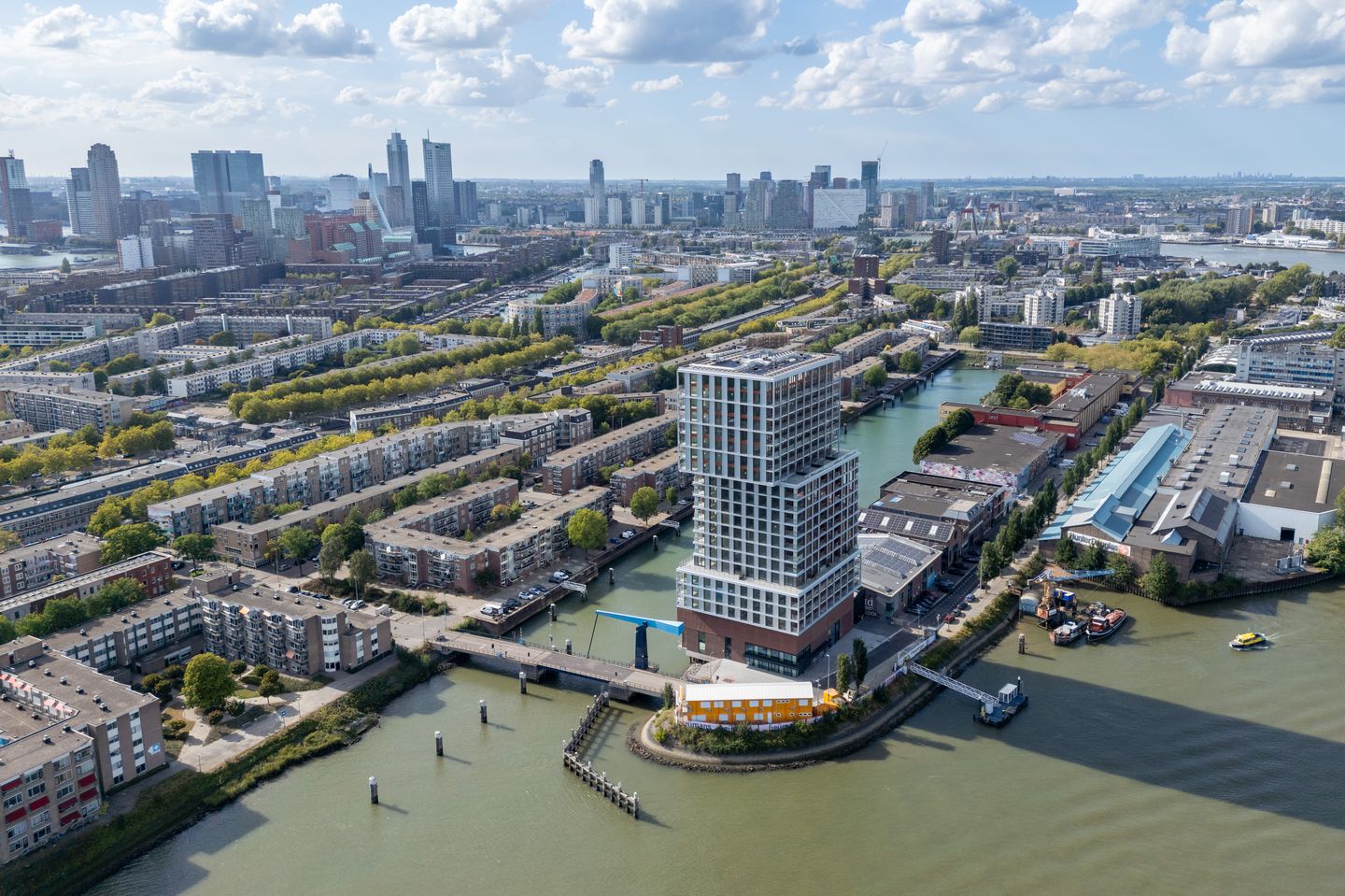 Foto 10 van Piekstraat 373