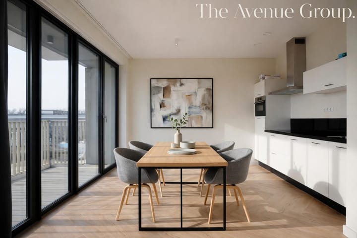 Photo 2 of Mies van der Rohestraat 261