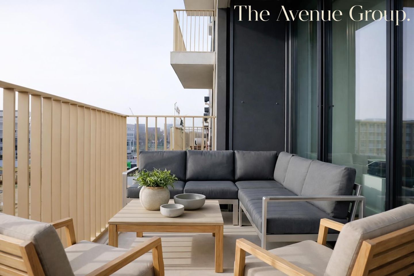 Photo 5 of Mies van der Rohestraat 261