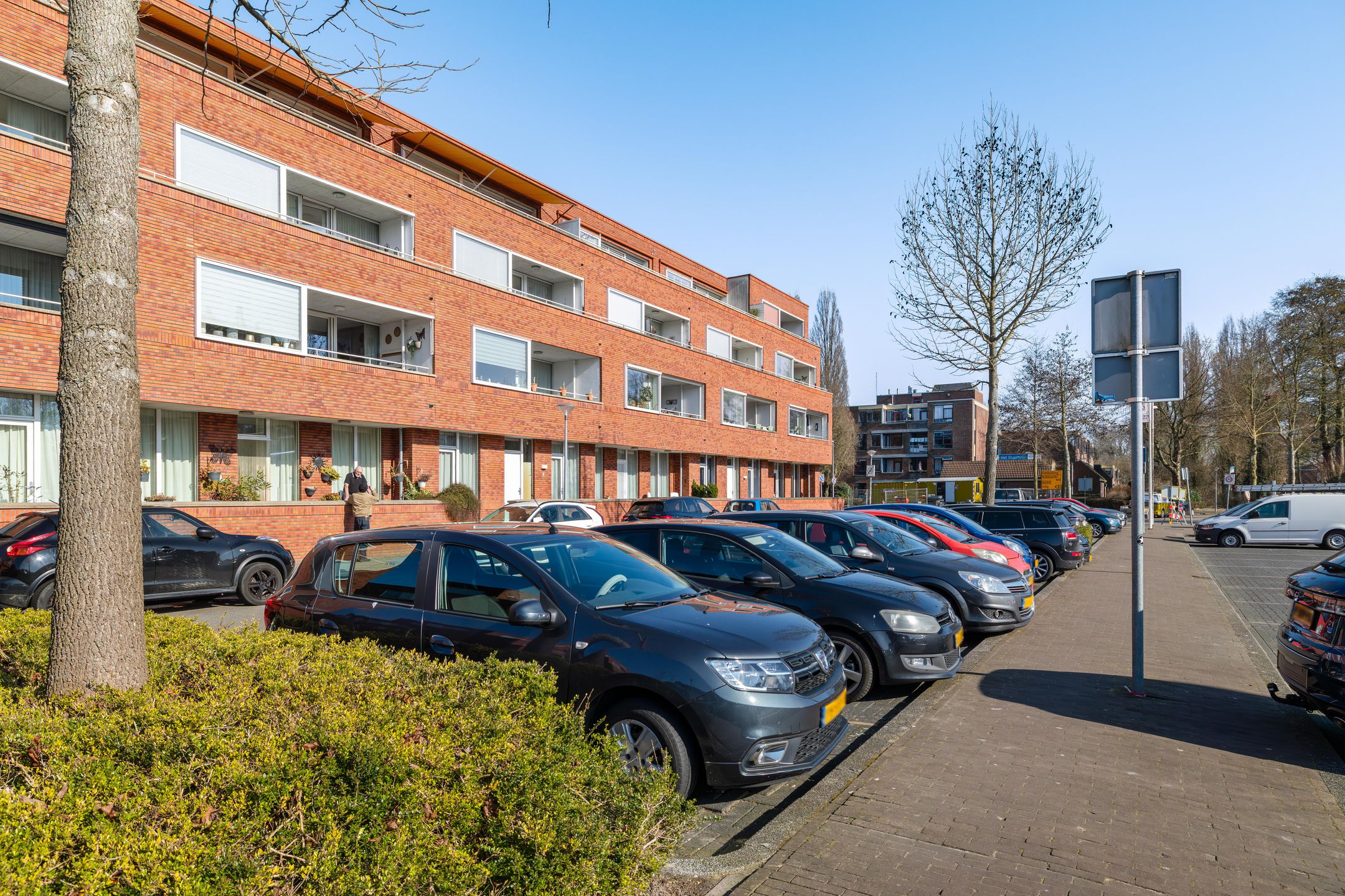 Spacious Apartment with Private Parking and Balcony in Groningen — 30