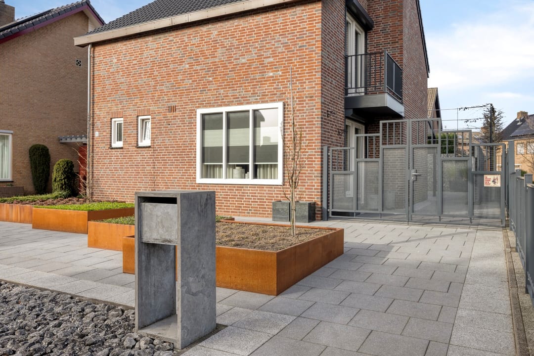 Photo 43 of Eikenlaan 10