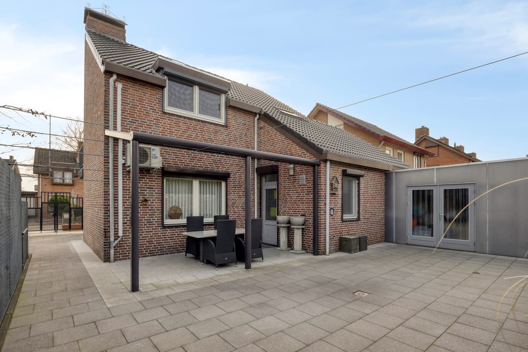 Photo 38 of Eikenlaan 10