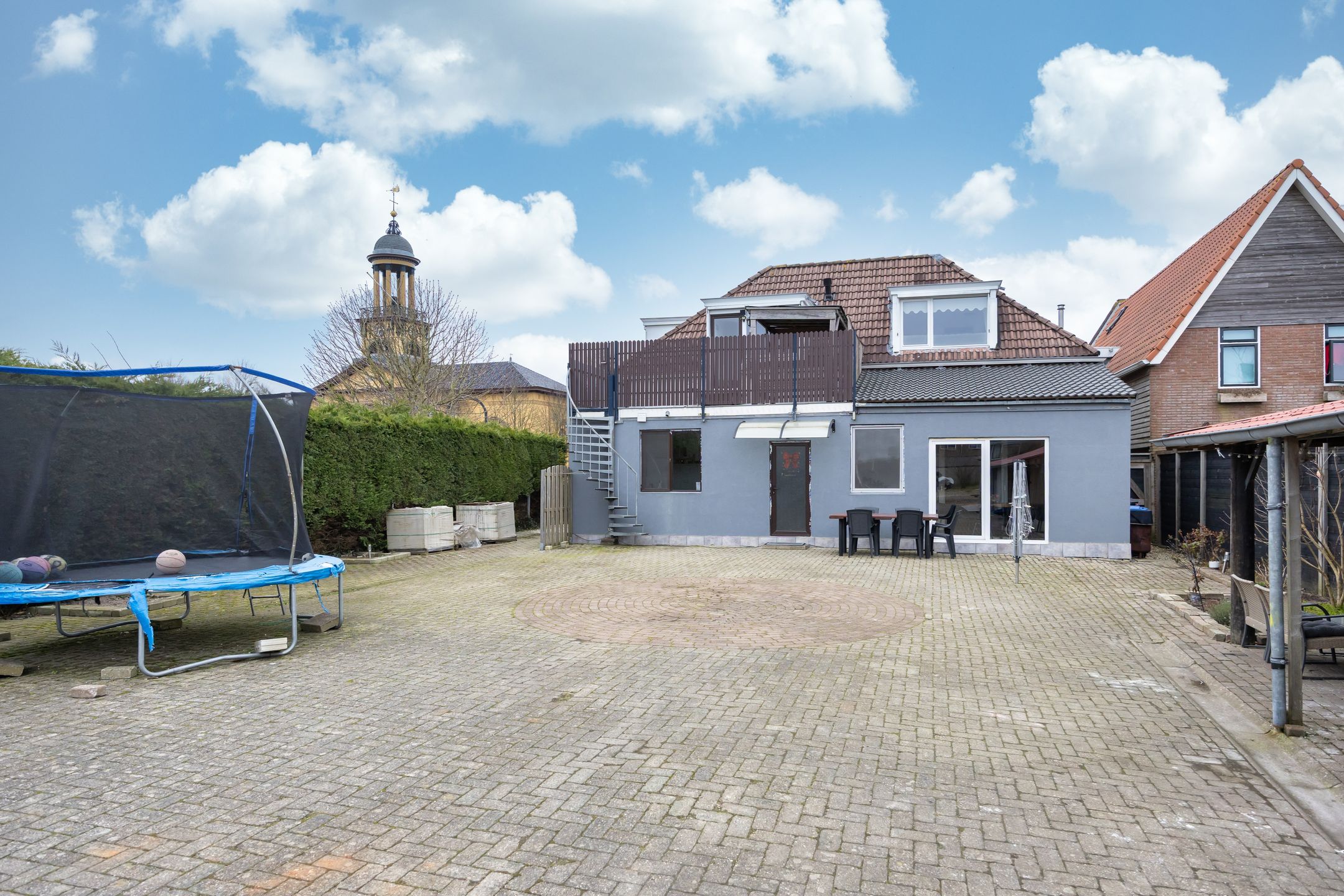 Photo 15 of Oosteinde 10