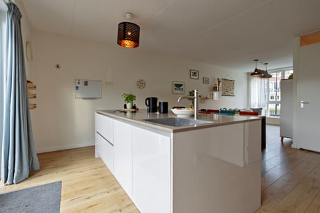 Laan van Oost-Indië 327 tertiary image