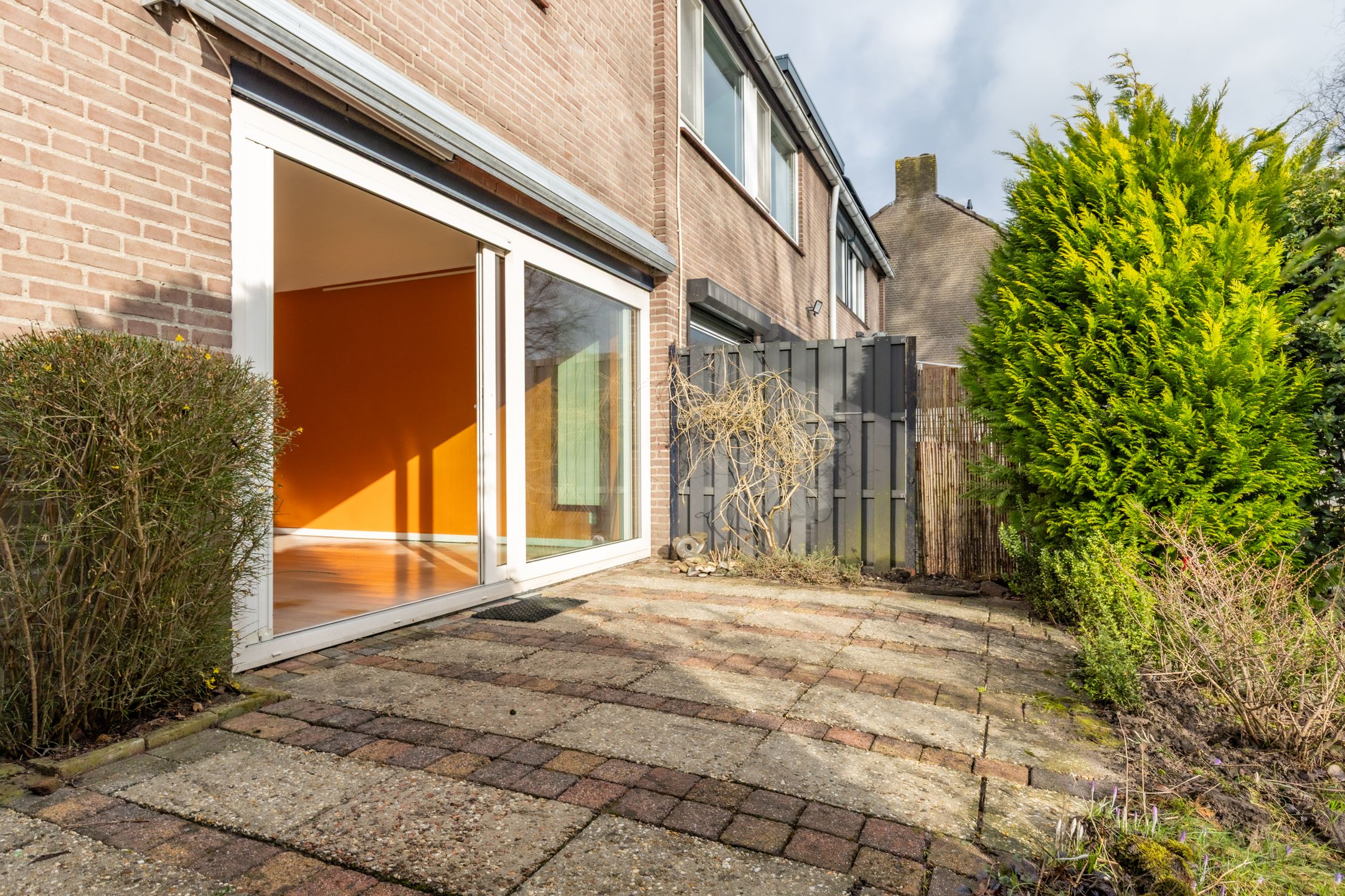 Photo 12 of Naaldwijkstraat 21
