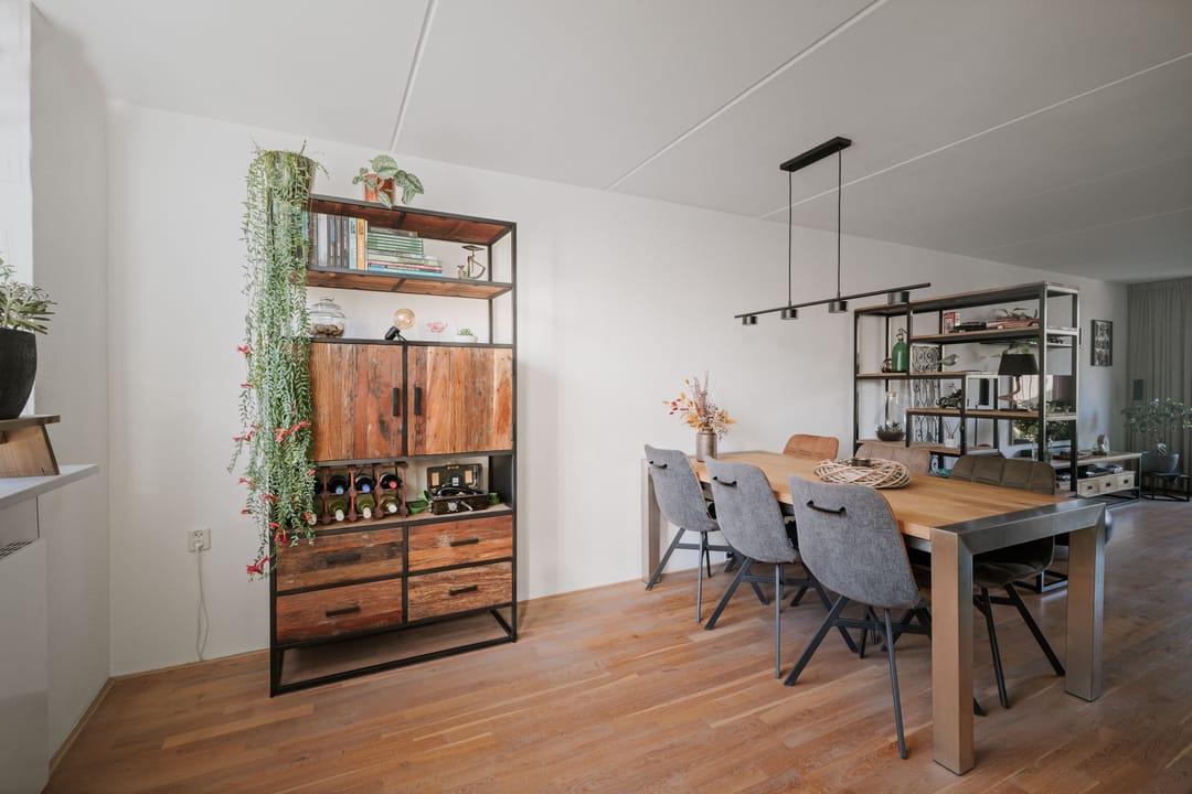 Photo 11 of Ravelstraat 2