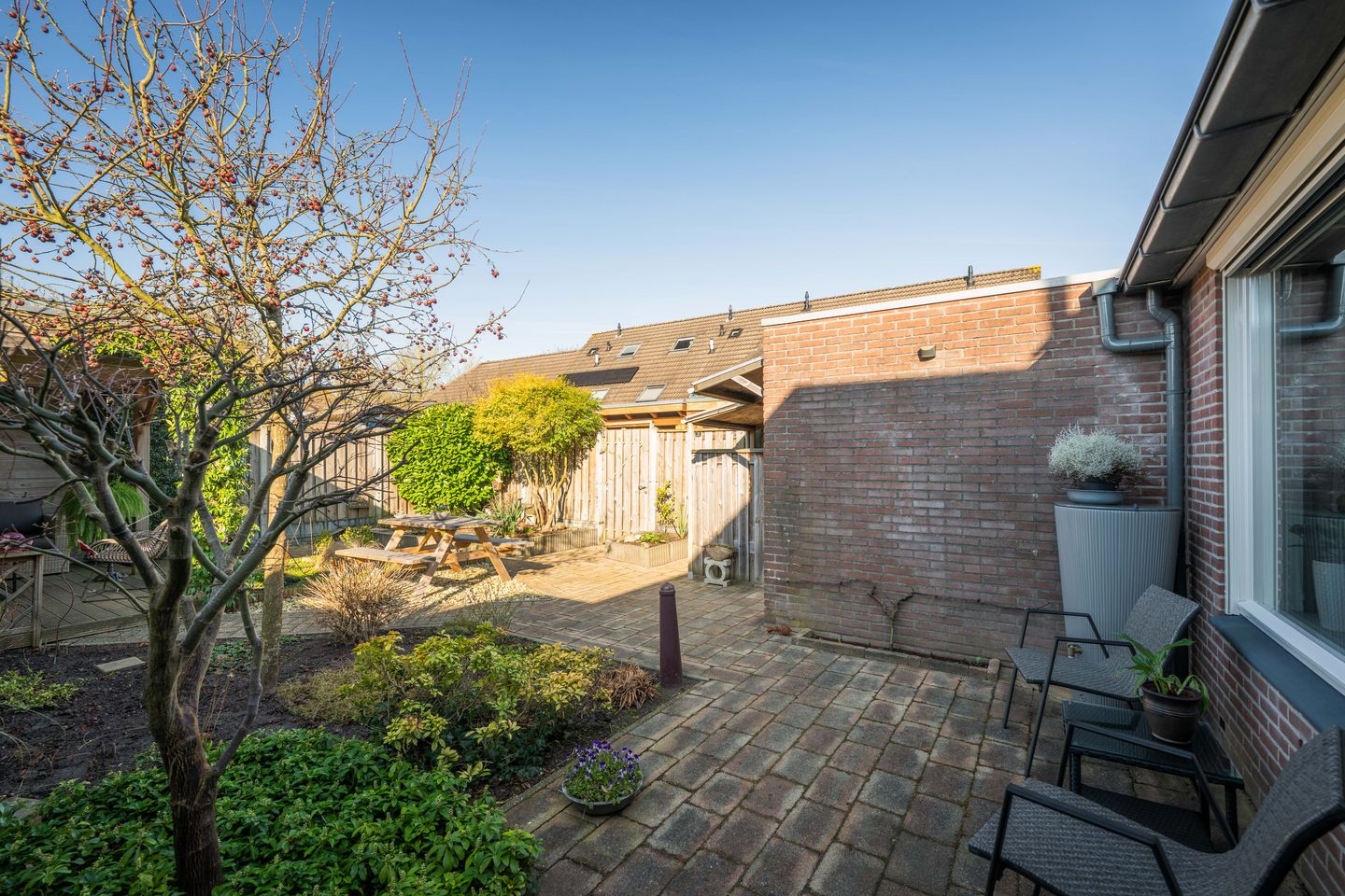 Photo 35 of Ravelstraat 2