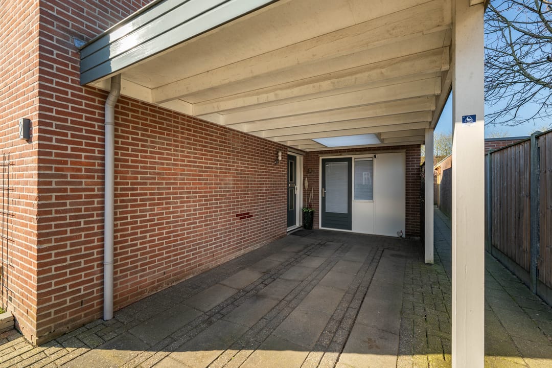 Photo 32 of Ravelstraat 2