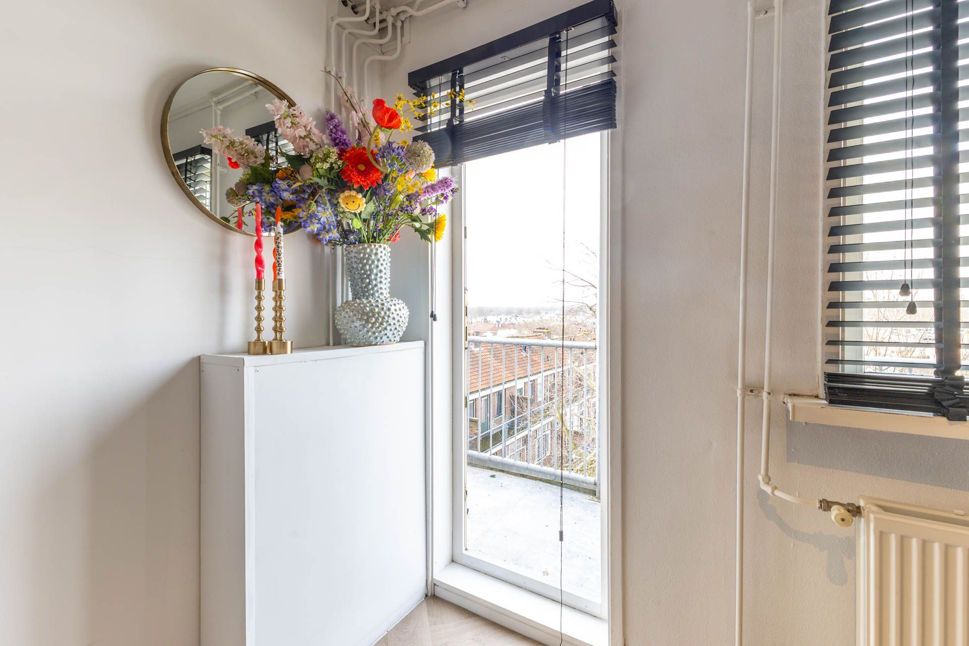 Modern 3-Room Apartment with Water Views in Schiedam Center — 14