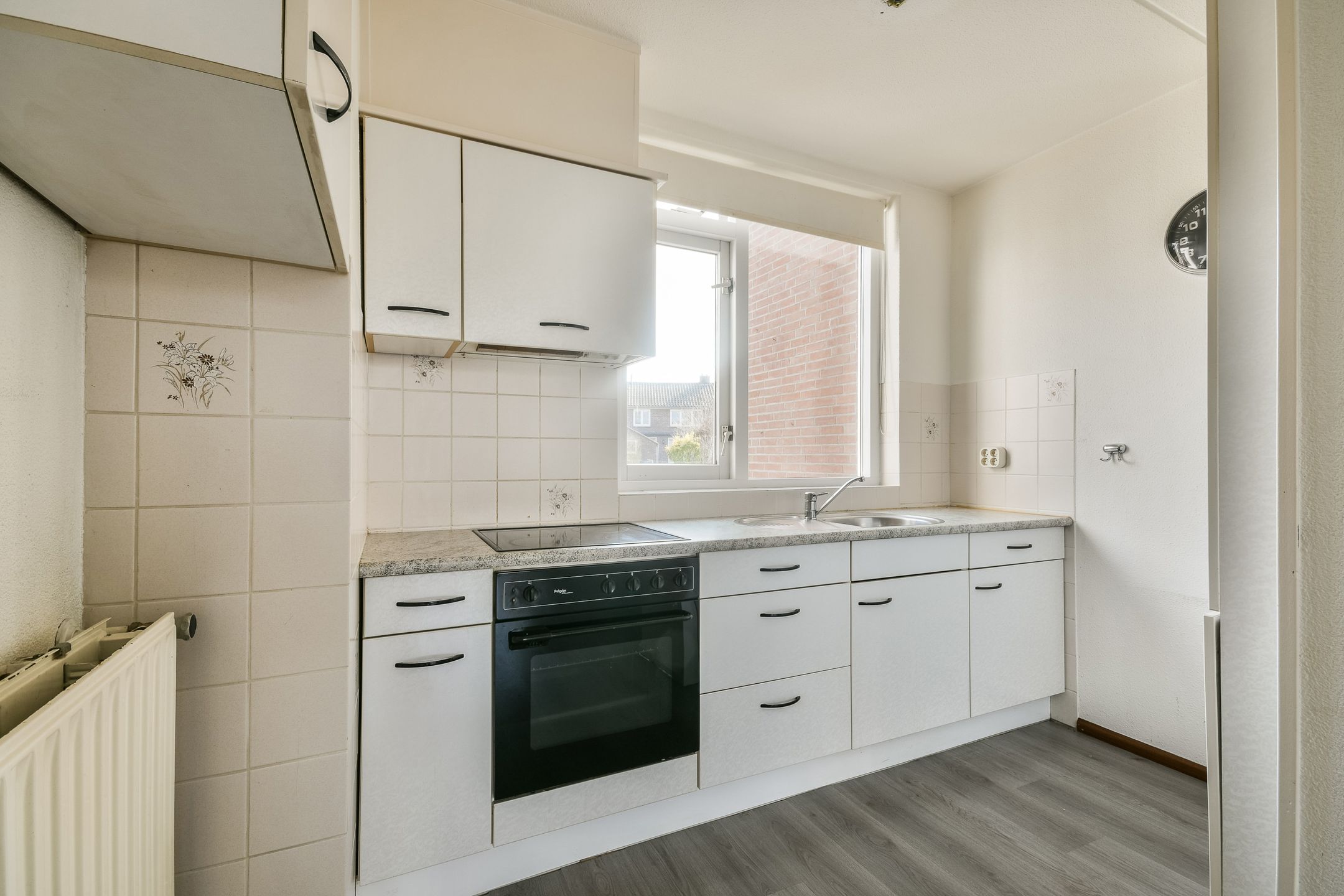 Photo 6 of Zilverschoon 9