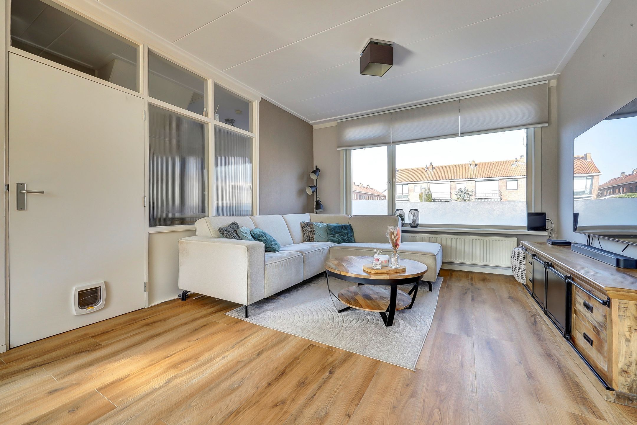 Photo 3 of Alexander Verhuellstraat 47