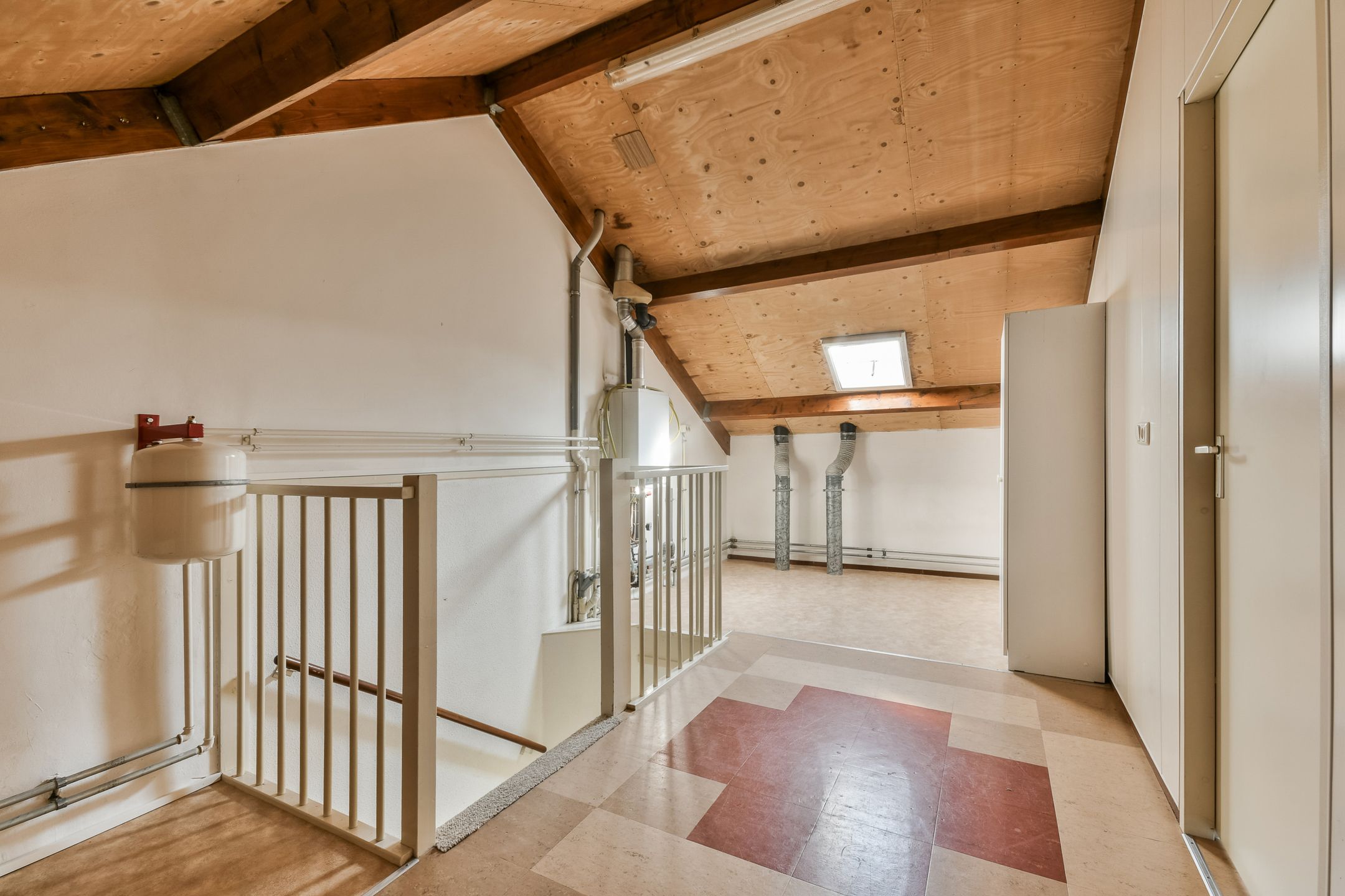 Photo 15 of Zilverschoon 9