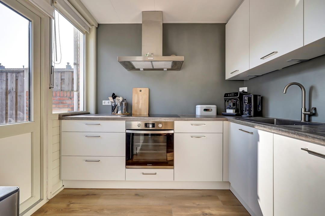 Photo 11 of Alexander Verhuellstraat 47