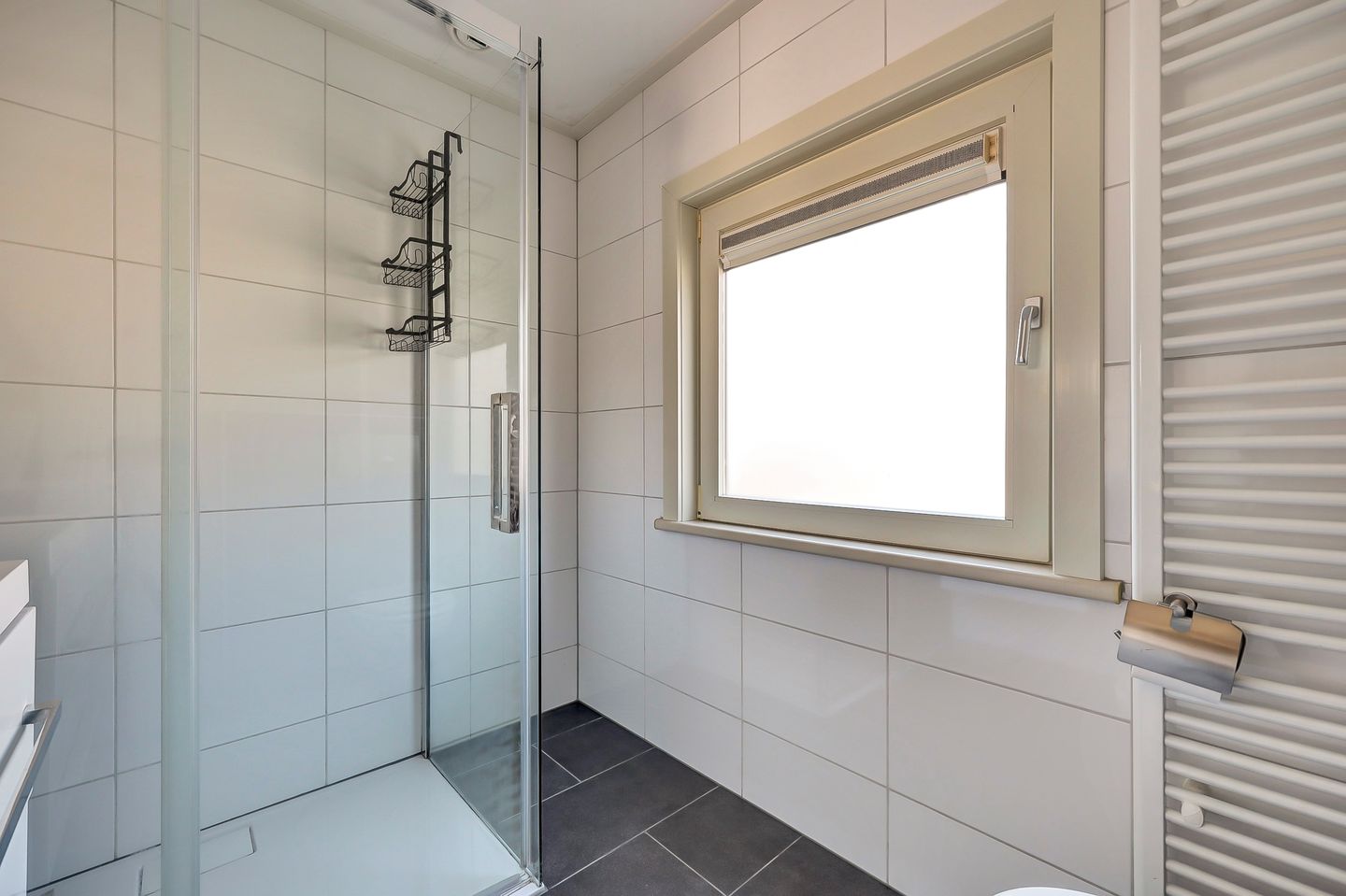 Photo 29 of Alexander Verhuellstraat 47