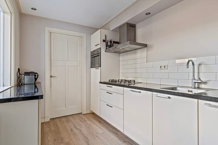 Photo 4 of Linschoterweg 21