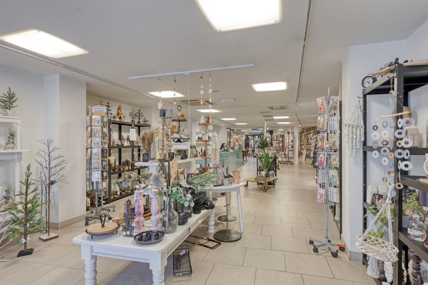 View photo 5 of Lange Vorststraat 94