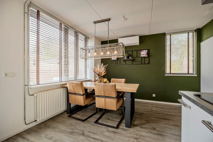 Photo 3 of Bongelakker 55-A