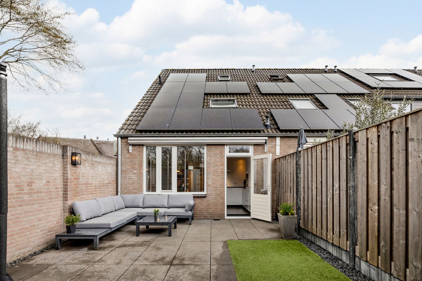 Photo 19 of Bongelakker 55-A