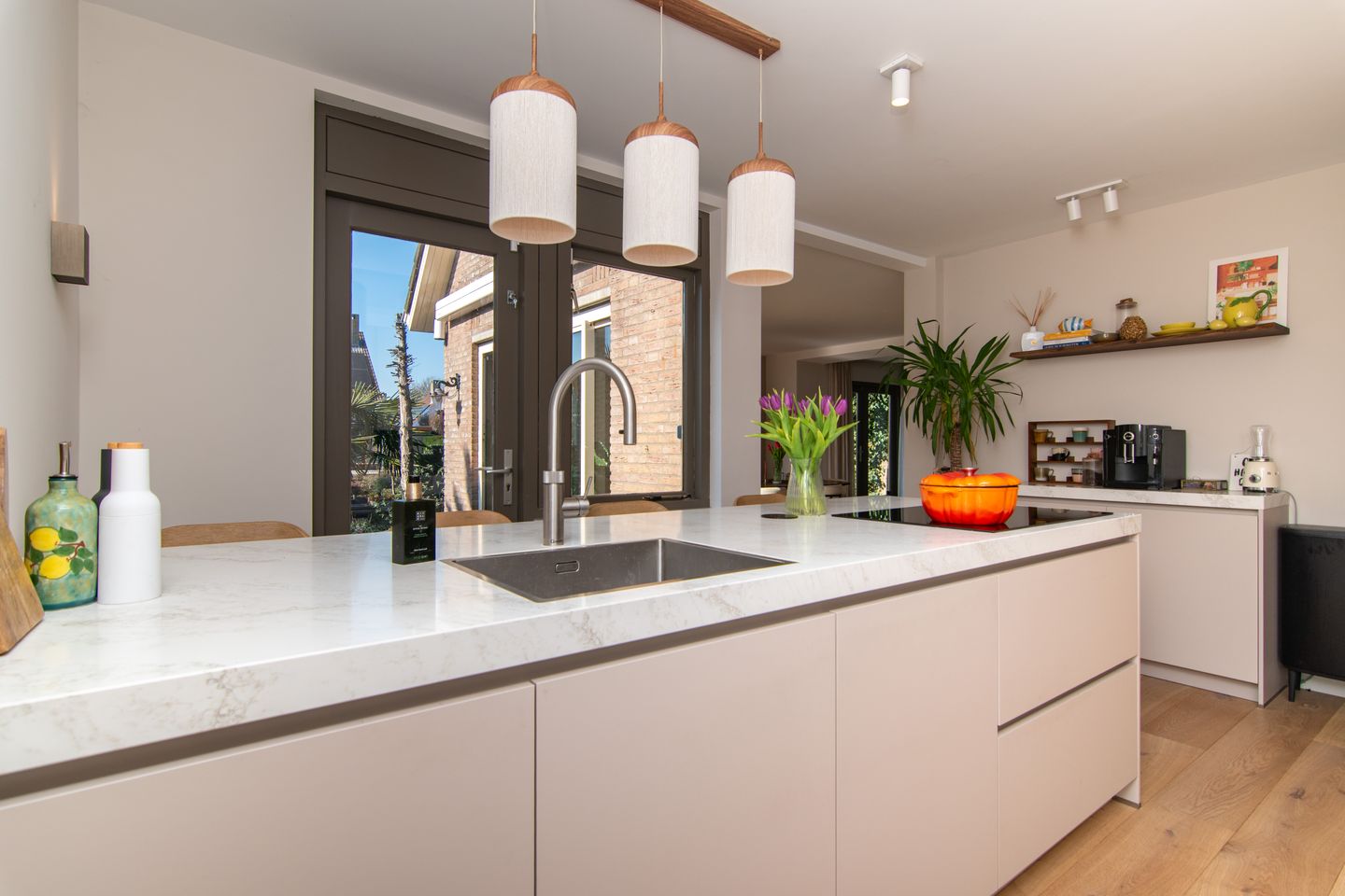 Photo 14 of Pinaskade 23