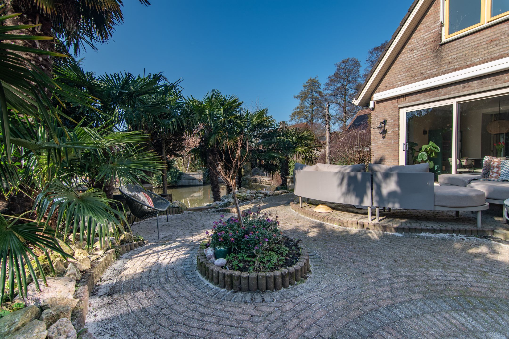 Photo 45 of Pinaskade 23