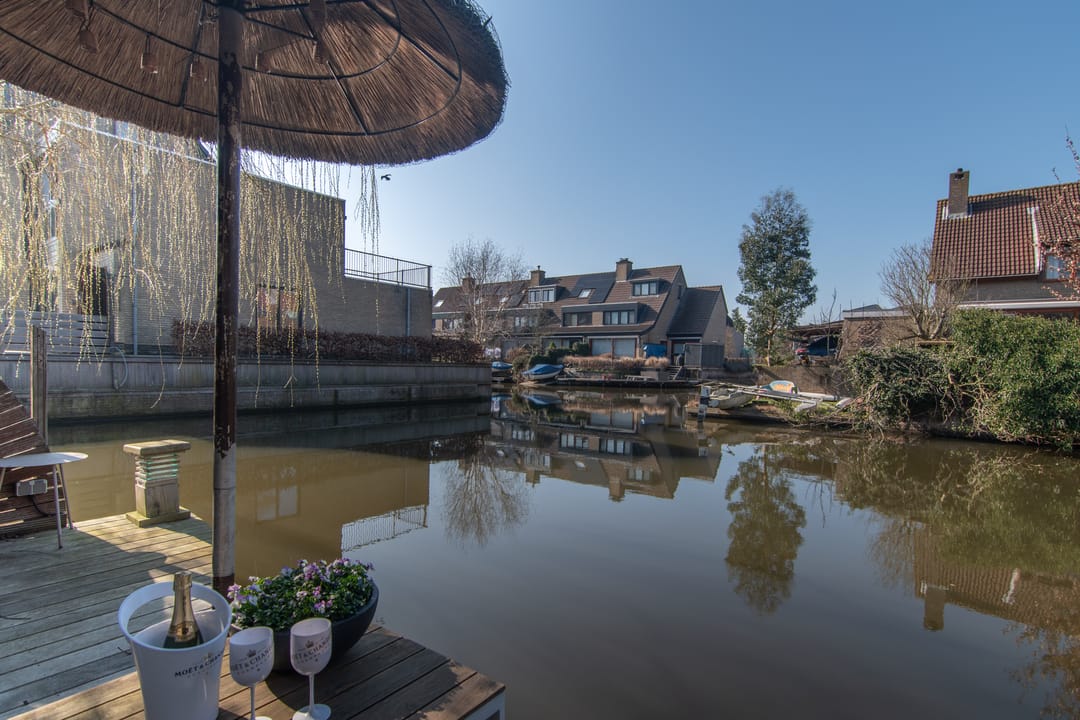 Photo 52 of Pinaskade 23