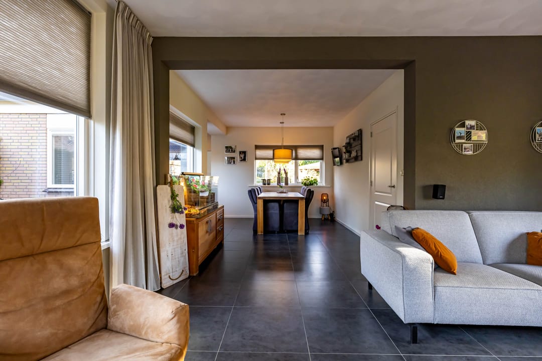 Foto 17 van Burg. Tonckensweg 7