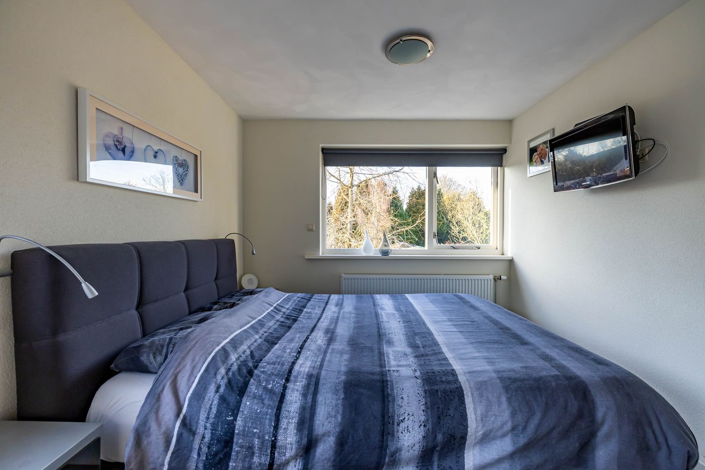 Foto 29 van Burg. Tonckensweg 7