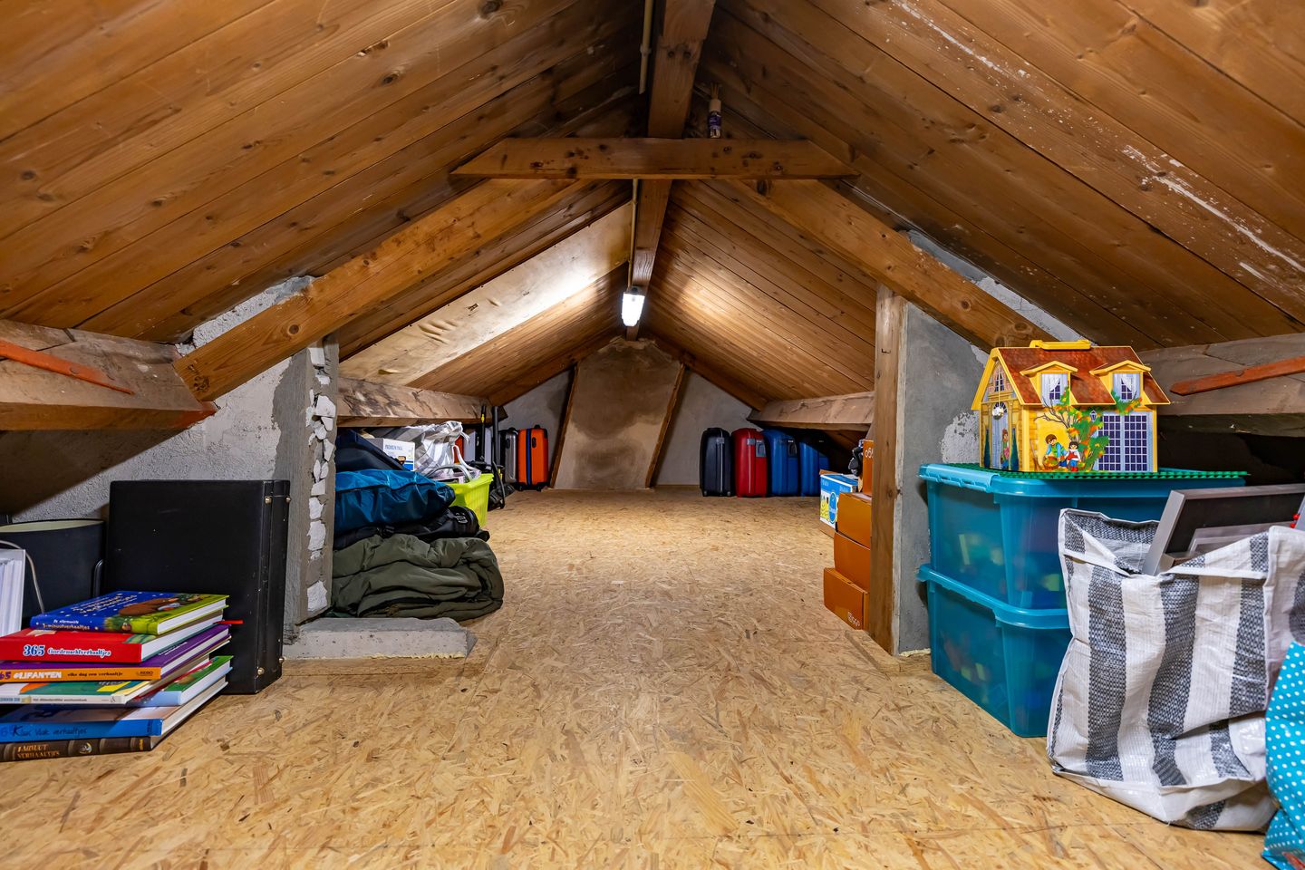 Foto 35 van Burg. Tonckensweg 7