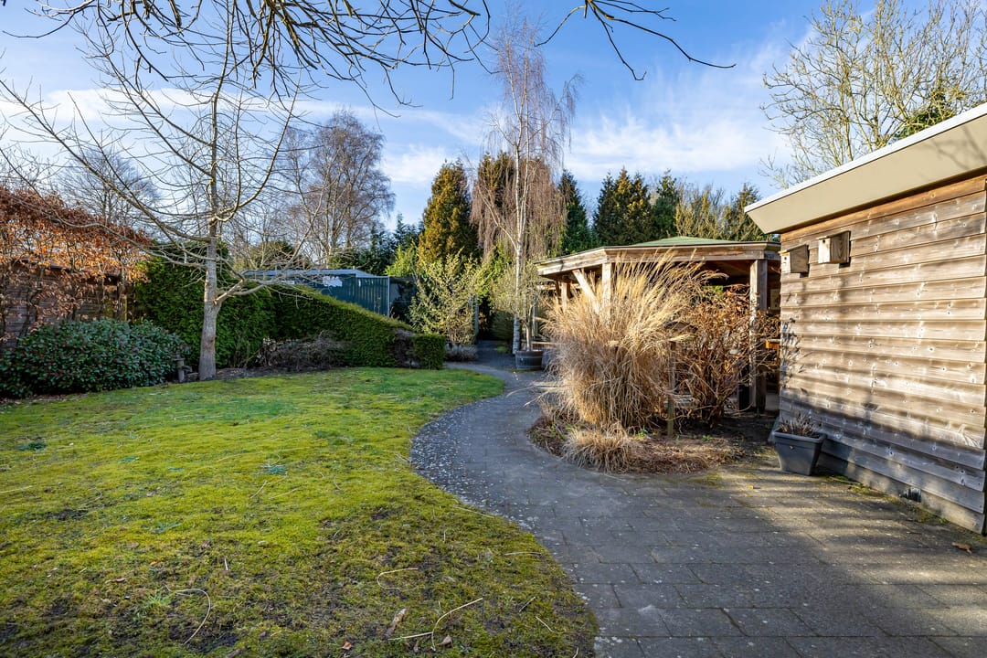 Foto 38 van Burg. Tonckensweg 7